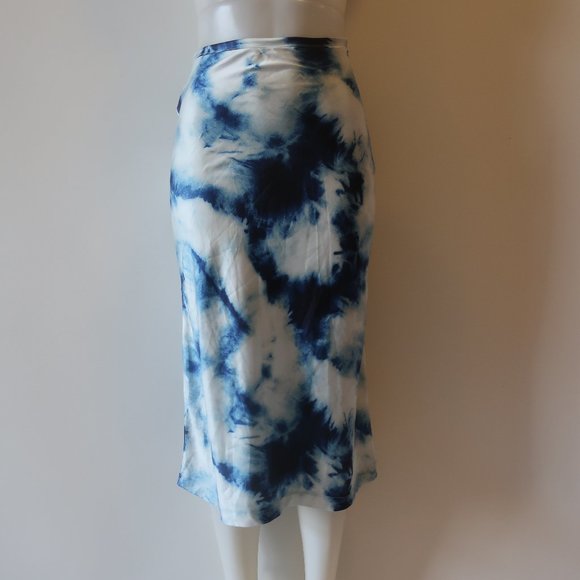 NWT Womens Lioness Off-White Blue Tie Dye Satin Midi Skirt Size S * - Picture 3 of 13